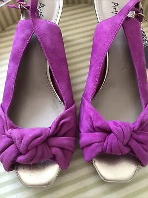 £1 • Buy M&s Portfolio Magenta Suede Gold Leather Wedge Shoes Size 7.5  (3  Heels)