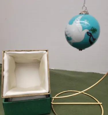 $19.95 • Buy 2014 Pier One Li Bien  Dove  Ball Ornament In Box