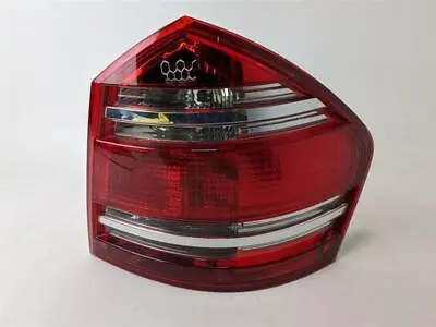 08-12 Mercedes-benz Gl550 Rear Right Side Tail Light Assembly A1648204264 Oem • $128.88