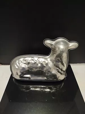 Vintage 8   Cast Aluminum Easter Butter Lamb / Cake Mold. Nice • $35