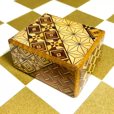 Japanese Puzzle Box Hakone Yosegi Marquetry Wooden Secret Magic Trick Box 4 Step • $46.99