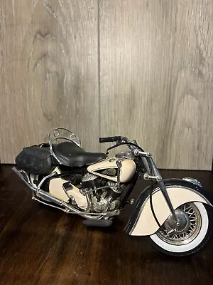 1948 Indian Chief Motorcycle 1:16 Diecast And Plastic Model • $45