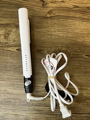 T3 Micro Model 73500 White/Black Flat Iron Hair Straightener Tested & Working • $24.50