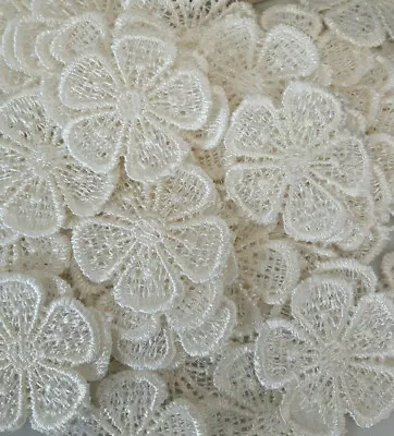 10/30/50 Ivory/off White Guipure Lace Daisy Motifs Sew On Flower Appliques  • £3.65