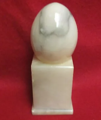 Vintage Alabaster Egg On Pedestal 4  Tall Hand Carved Italy • $11.77