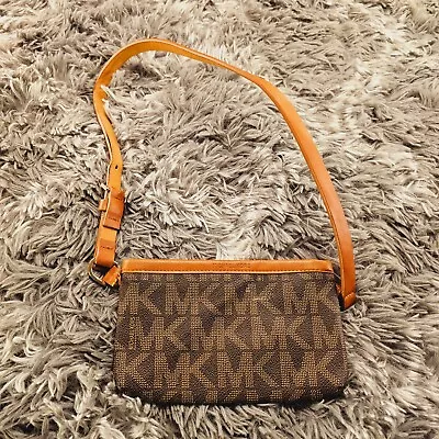 Michael Kors Wristlet Purse NWOT • $4.99