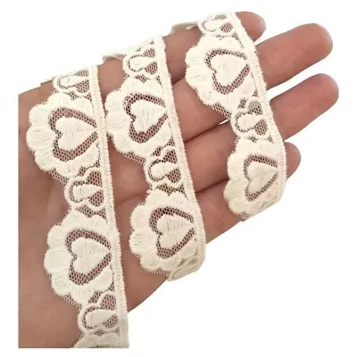 1m Ivory Hearts Wedding Lace Trim Sewing And Dressmaking Edging 26mm   LC32 • £2.50