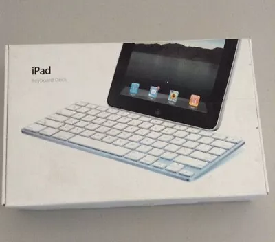 Original (MC533LL/A) Apple IPad Keyboard Dock Model A1359 - White + Silver • £11.40