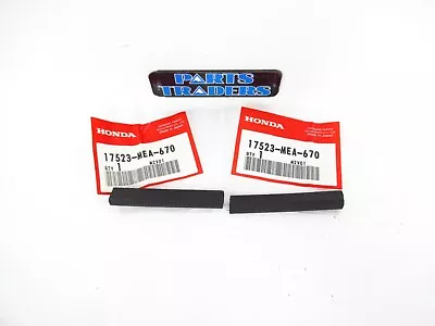 NOS Genuine Honda Fuel Tank Trim Set Of 2 VTX1300 NC700JD CTX1300 17523-MEA-670 • $14.99