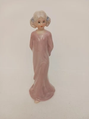 £6.50 • Buy SBL Regal House Collection Girl With Teddy Ornament 