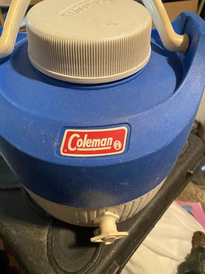 $3.50 • Buy Vintage 1970s Coleman Blue White 1 Gallon Spigot Water Cooler Beverage Jug 