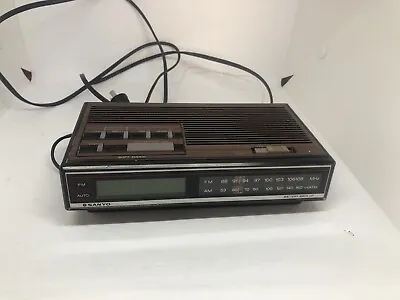 1983 Vintage Sanyo Rm 5008 Digital Am/fm Radio/alarm Clock - Woodgrain Finish • $40