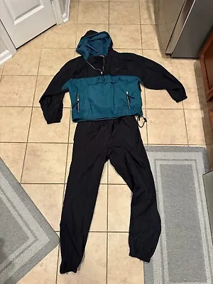 Vintage 90s Men’s Spalding Windbreaker Nylon Track Suit Joggers Two Piece Set • $38.99