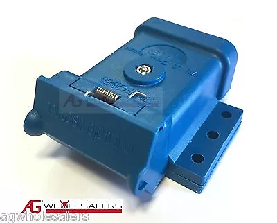 $14 • Buy Blue Anderson Plug Mounting Kit 50a  Mount Cover Dust Cap External Trailer