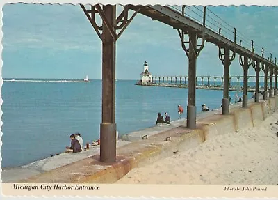 MICHIGAN CITY INDIANA CONTINENTAL POSTCARD Harbor Entrance Lighthouses • £1.90