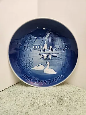 1974 BING & GRONDAHL B &G CHRISTMAS IN THE VILLAGE  Christmas Plate  Denmark • $5.99