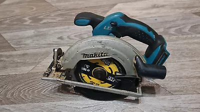 Makita Cordless Circular Saw 18v - DSS611 - Body Only • £69