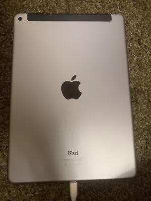 Apple I Pad Air 2 Model A1567 • $90