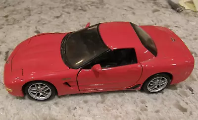 Maisto 2002 Chevrolet Corvette Red Paint 1:24 Scale • $12.99
