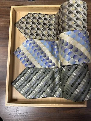 Van Heusen-Mens Neckties Lot Of 3 Ties Silk Geometric Pattern Fashion Ties • $11.75