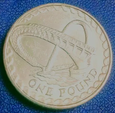 UK 0002 Gateshead Millennium Bridge One Pound Coin 2007 Circulated • £2.99