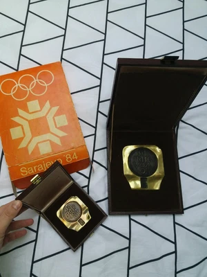 $2200 • Buy Olympic 1984,PARTICIPATION LARGE Medal 95x105 & SMALL  Medal 60x66