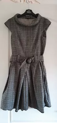 Warehouse Black Check Noat Neck Day Dress • £9.99