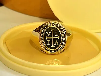 Hallmarked Sterling Silver Family Crest Signet Ring By The Master Hand Engraver • £285