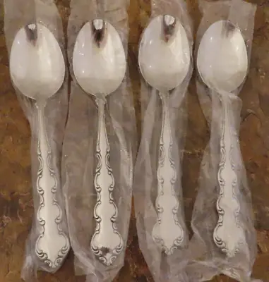 Oneida Mozart 4 Place Soup Spoons Deluxe Stainless Flatware Silverware Lot F New • $20.99
