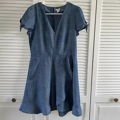 J Crew Womens 10 Faux Wrap Dress Chambray Blue Denim Ruffle Short Sleeve V Neck • $25