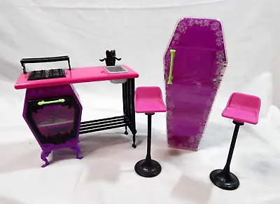 Monster High Home Ick Classroom Playset Furniture 2013 NO DOLL Included • $24.99