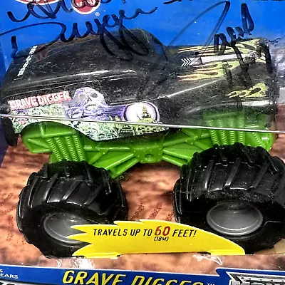 Hot Wheels Monster Jam 1:43 Rev Tredz Rev  N  Go Grave Digger 2000 - Autographed • $19.95