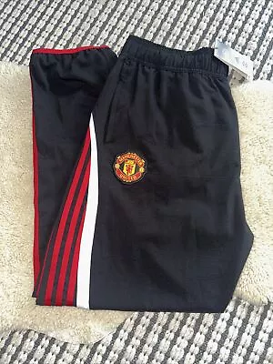 NWT Adidas Manchester United Warm-up Pants Sz XL • $40