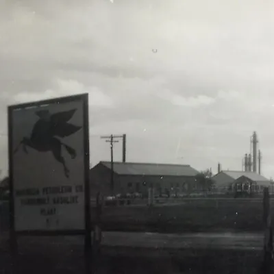 Vintage Black And White Photo Magnolia Petroleum Co Vanderbilt Gasoline Plant  • £6.46