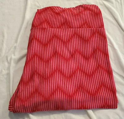 LuLaRoe TC Valentine’s Day - Pink On Red Vertical Stripes Pattern Leggings • $10