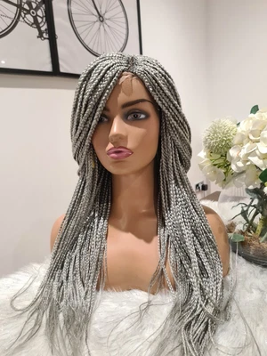 £55.50 • Buy Stunning Hand Made Grey Mix Medium Lenght Braid Wig...🩶🖤🩶🖤🖤