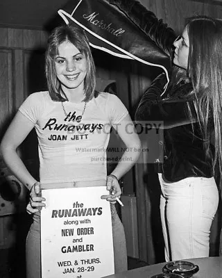 $8.87 • Buy Joan Jett And Lita Ford Of  The Runaways  - 8x10 Publicity Photo (aa-958)
