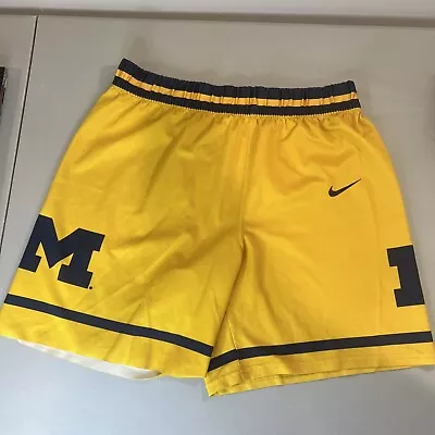 Vintage Fab 5 Nike Sports Michigan Wolverines Mens Basketball Shorts Size M • $39.99