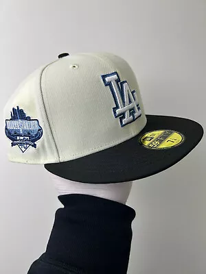 New Era La Dodgers 59fifty 2-tone (chrome & Black) Fitted Hat (sze: 7 1/4) • $49.99