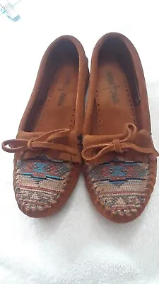 Size 6 MINNETONKA El Paso II Brown Suede 472K Hard Sole Moccasins EUC • $24