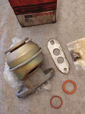 Ford Motorcraft NOS CX-1101 EGR Valve With Seals And Hardware • $10