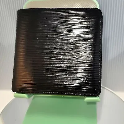Authentic Louis Vuitton Black Epi Leather Bi-fold Wallet Guc • $120