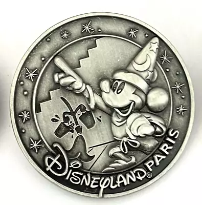 Disney Pin -Disneyland Paris Medallion - Mickey Mouse - LE 117/150 • $11.69