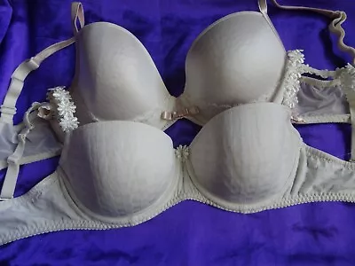 Marie Jo Size 30E Cream Look Underwired Padded T Shirt Bra • £2.50