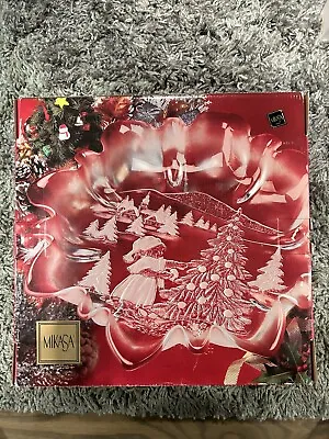 Mikasa Christmas Story Berry Serving Platter 13 1/2   Holiday Glass • $33.99