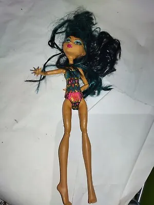 Monster High Cleo De Nile Swimsuit Doll 2008 • $17.79