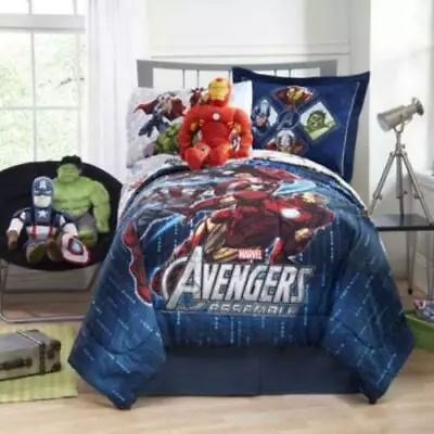 Marvel Avengers Comforter • $39.99