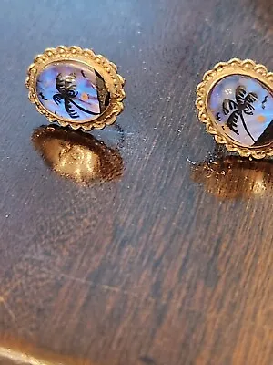 Vintage Sterling Silver Screwback Earrings With Palm Tree Scene  • $39