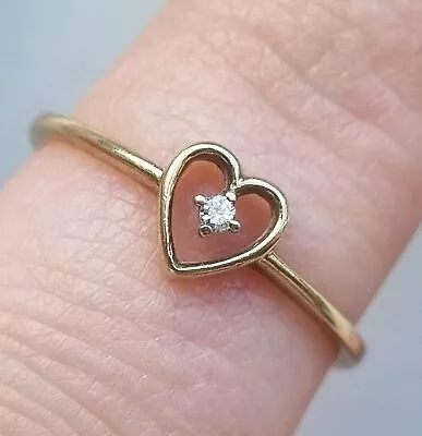 Hallmarked 9ct Yellow Gold Diamond Solitaire Heart Ring 375 Stacking Size P 1/2 • £104.99