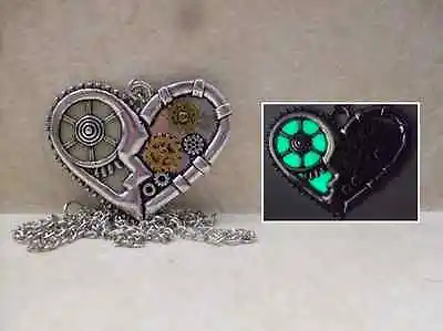 $15.95 • Buy Steampunk Heart GLOW IN THE DARK Gear Fantasy Charm Pendant Necklace Cyberpunk